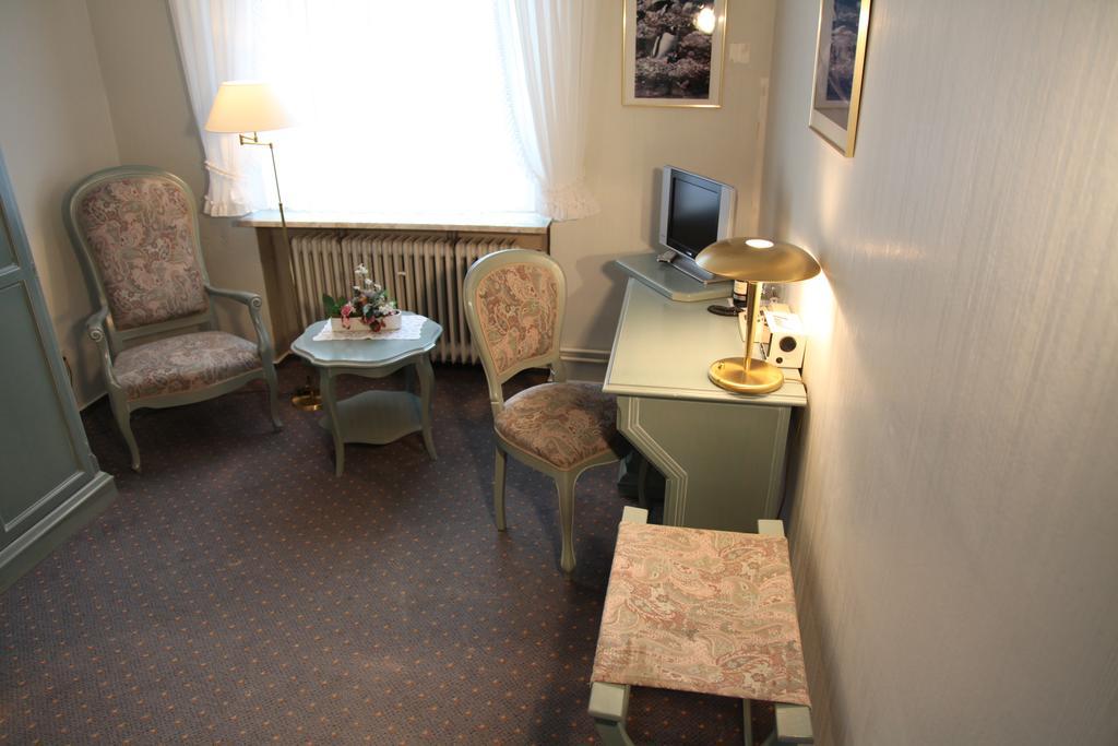 Hotel Waffenschmiede Kiel Chambre photo
