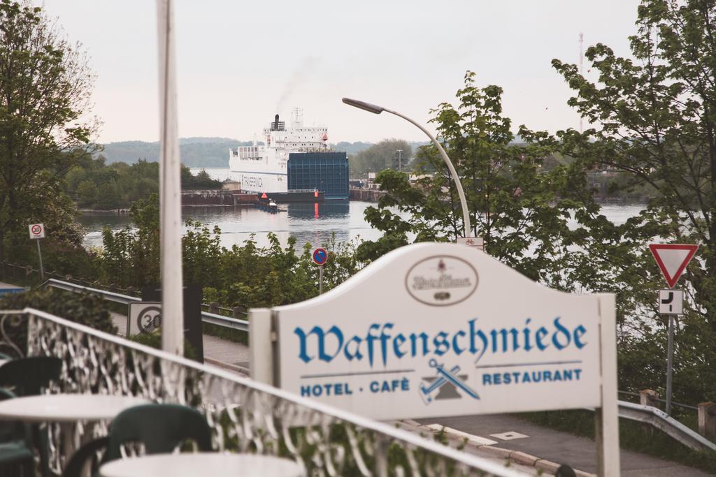 Hotel Waffenschmiede Kiel Extérieur photo